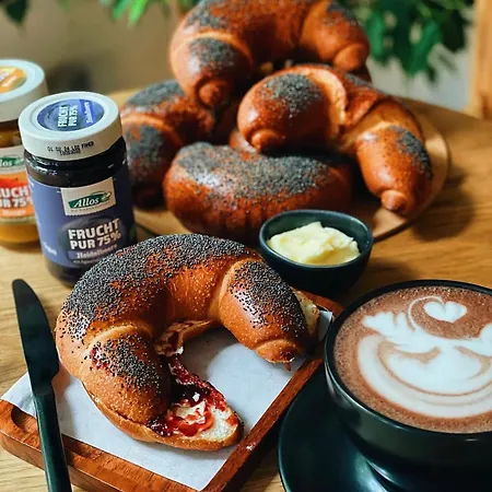 Lia - Private Parking Apartment *