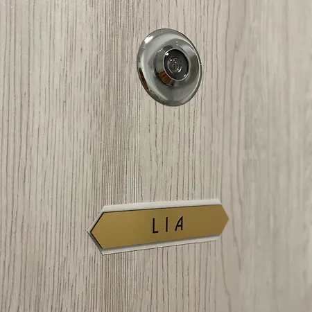 Lia - Private Parking Apartment