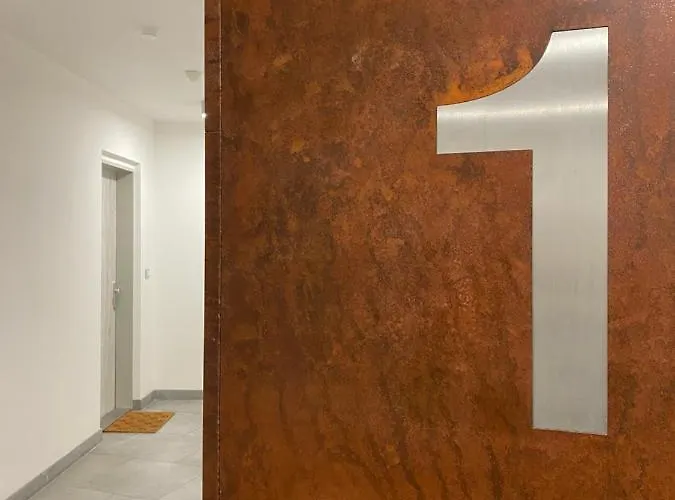 Lia - Private Parking Bratislava